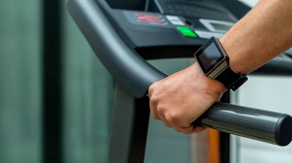 Smartwatch showing step progress during a short outdoor walk